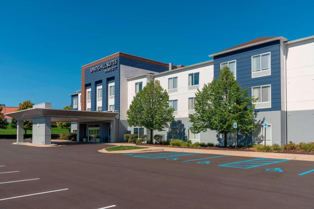Springhill Suites Grand Rapids North Εξωτερικό φωτογραφία