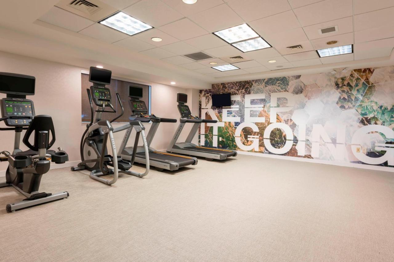 Springhill Suites Grand Rapids North Εξωτερικό φωτογραφία
