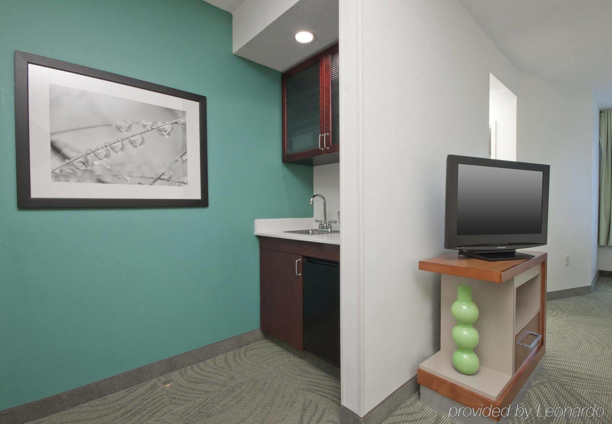 Springhill Suites Grand Rapids North Εξωτερικό φωτογραφία