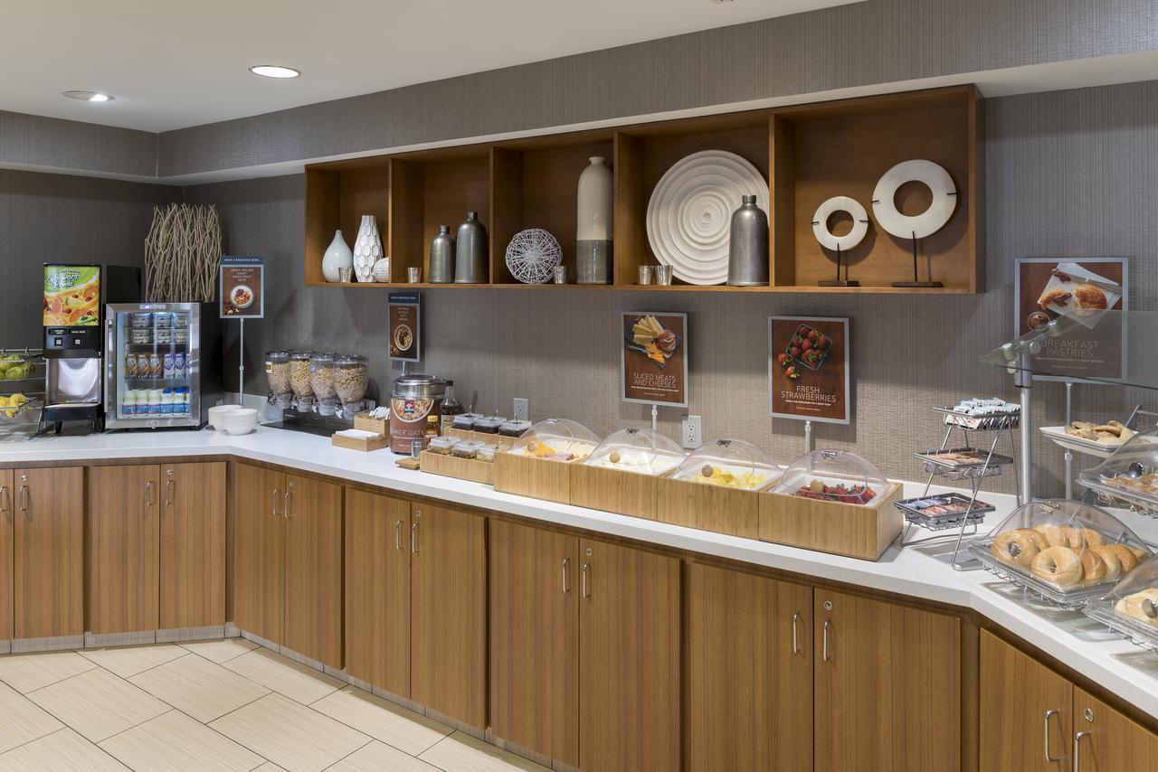 Springhill Suites Grand Rapids North Εξωτερικό φωτογραφία